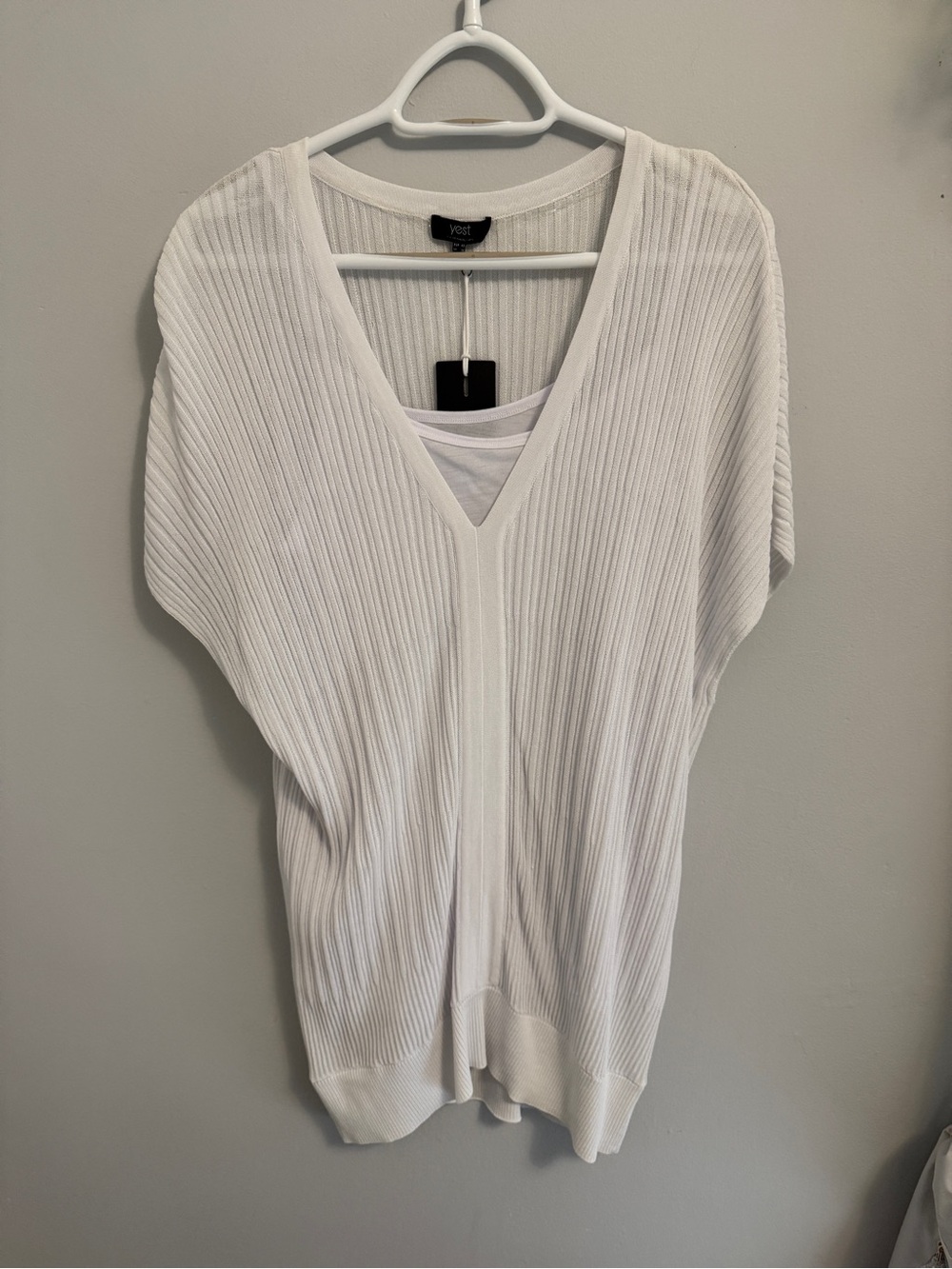 Classic White Ribbed Short-Sleeve Knit Top NWT